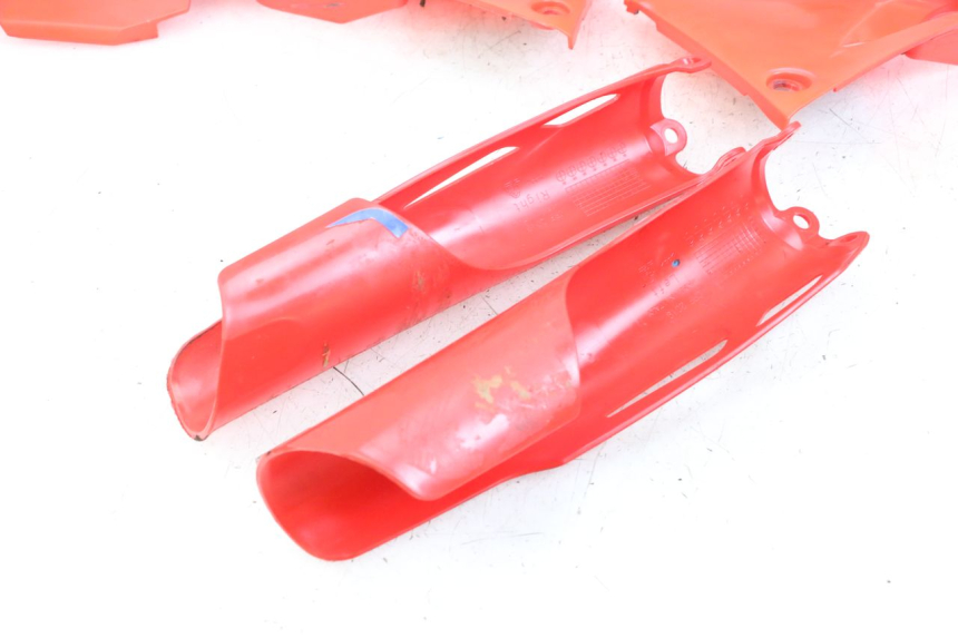 photo de PEŁNY ZESTAW OWIEWEK KAROSERII HONDA CRF R 250 (2020 - 2021) - Widok profilu