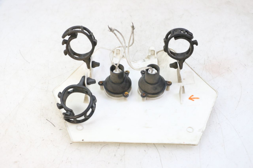 photo de PEŁNY ZESTAW OWIEWEK KAROSERYJNYCH DERBI SENDA R X-TREME 50 (2006 - 2010) - Zoom stanu zużycia