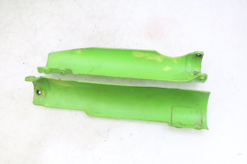 photo de KOMPLETNA OWIEWKA NADWOZIA APOLLO DIRT BIKE 125 (2010 - 2018) - Oznaczenia i referencje