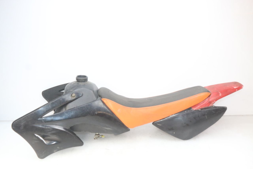 photo de PEŁNY ZESTAW OWIEWEK KAROSERYJNYCH CCR DIRT BIKE 110 - Widok główny