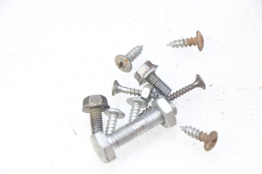 photo de PEŁNY ZESTAW OWIEWEK KAROSERYJNYCH CCR DIRT BIKE 110 - Widok ogólny