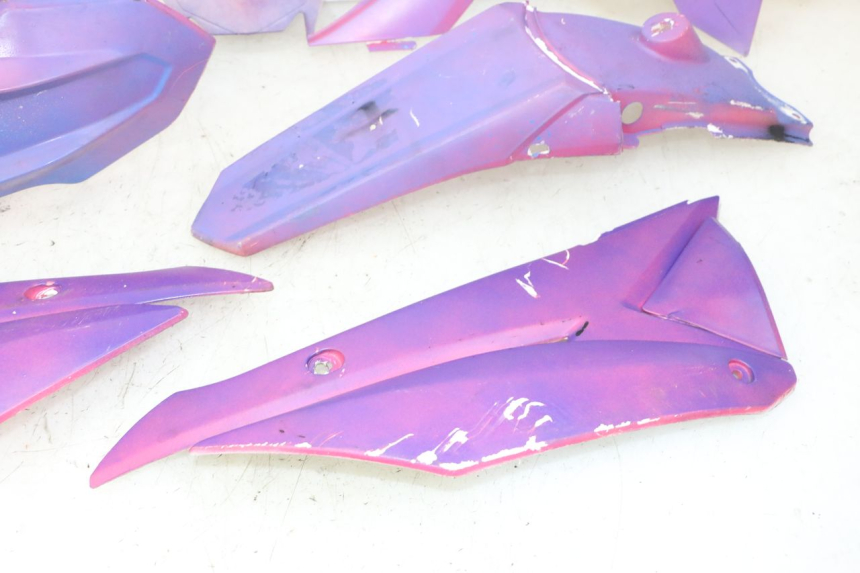 photo de PEŁNY ZESTAW OWIEWEK KAROSERII BSE DIRTBIKE PH10L 125 - Struktura - zbliżenie