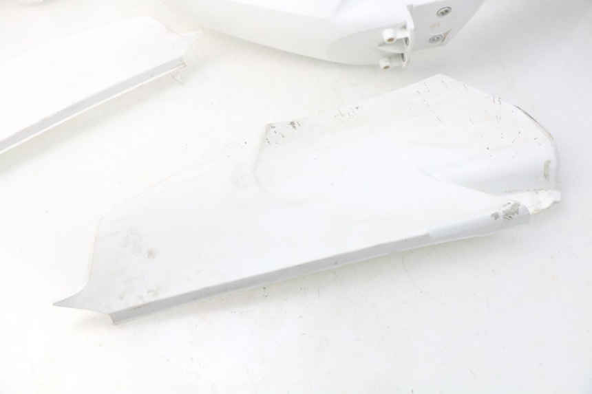 photo de PEŁNY ZESTAW OWIEWEK KAROSERYJNYCH HUSQVARNA FC 350 (2019 - 2022) - Zoom jakości