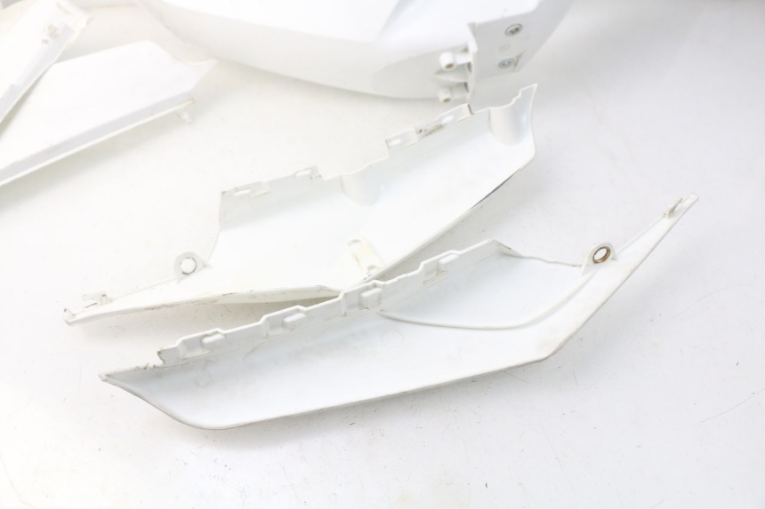 photo de PEŁNY ZESTAW OWIEWEK KAROSERYJNYCH HUSQVARNA FC 350 (2019 - 2022) - Widok profilu