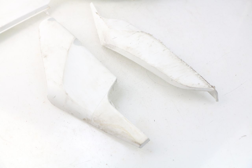 photo de PEŁNY ZESTAW OWIEWEK KAROSERYJNYCH HUSQVARNA FC 350 (2019 - 2022) - Zoom stanu zużycia