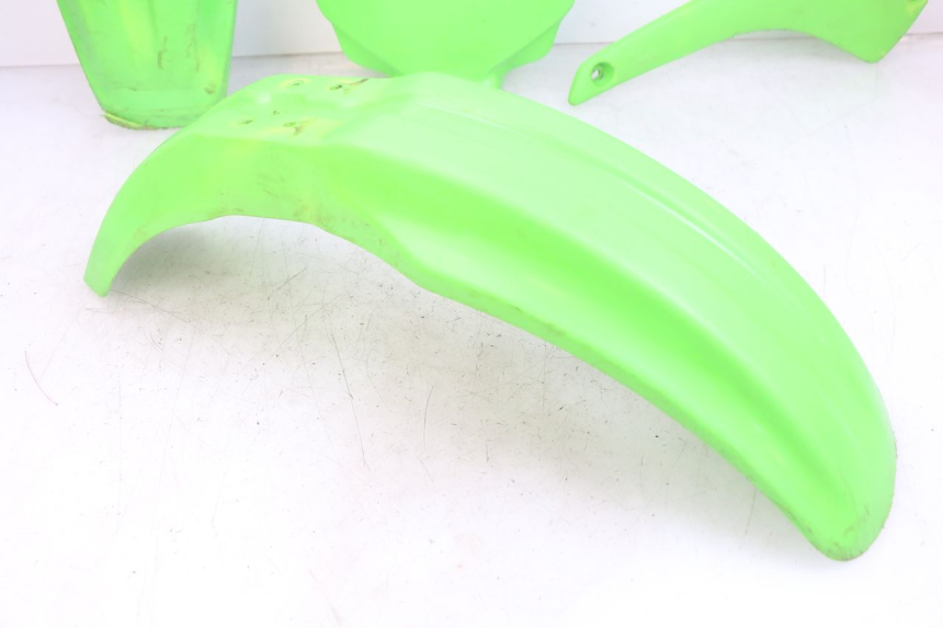 photo de PEŁNY ZESTAW OWIEWEK KAROSERYJNYCH KAWASAKI KX 85 (2001 - 2013) - Struktura - zbliżenie