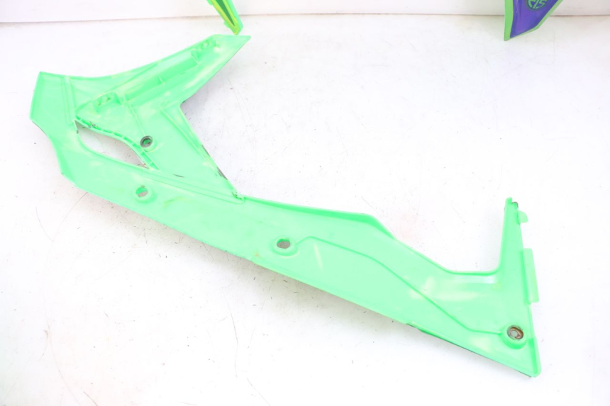 photo de PEŁNY ZESTAW OWIEWEK KAROSERYJNYCH KAWASAKI KXF KX-F 250 (2017 - 2019) - Kontrola wizualna