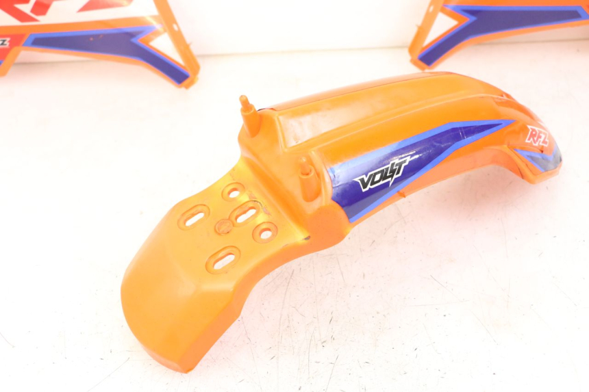 photo de PEŁNY ZESTAW OWIEWEK KAROSERII APOLLO RFZ 125 - Punkty mocowania