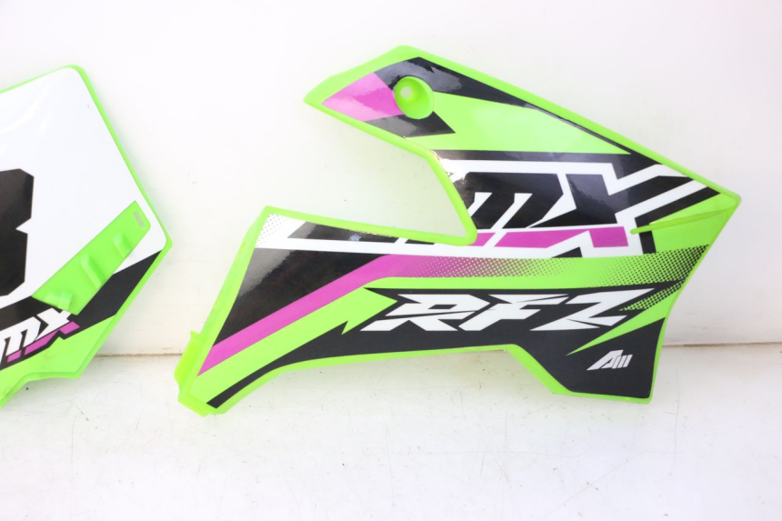 photo de PEŁNY ZESTAW OWIEWEK KAROSERII APOLLO RFZ 125 - Widok ogólny