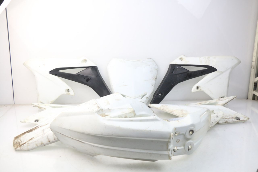 photo de KOMPLETNA OWIEWKA NADWOZIA SUZUKI RMZ RM-Z 450 (2008 - 2011) - Widok główny