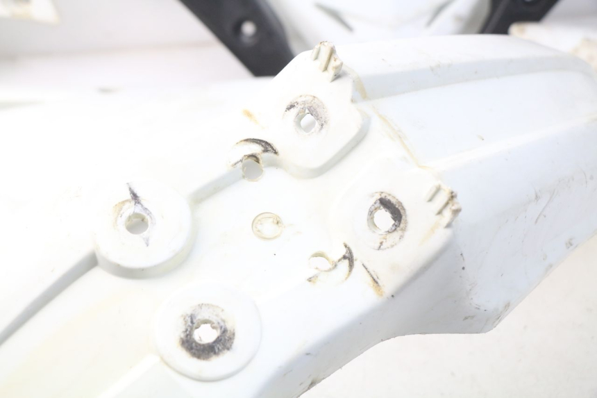 photo de KOMPLETNA OWIEWKA NADWOZIA SUZUKI RMZ RM-Z 450 (2008 - 2011) - Zbliżenie komponentów