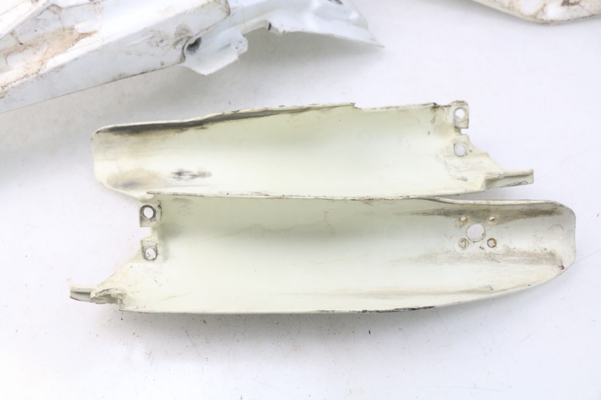 photo de KOMPLETNA OWIEWKA NADWOZIA SUZUKI RMZ RM-Z 450 (2008 - 2011) - Widok profilu