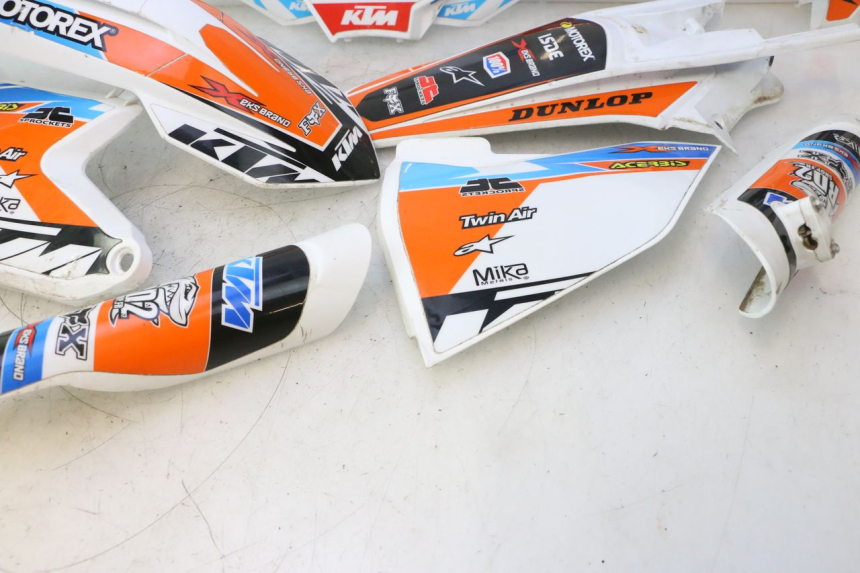 photo de PEŁNA KAROSERIA KTM SX 85 (2018 - 2024) - Struktura - zbliżenie