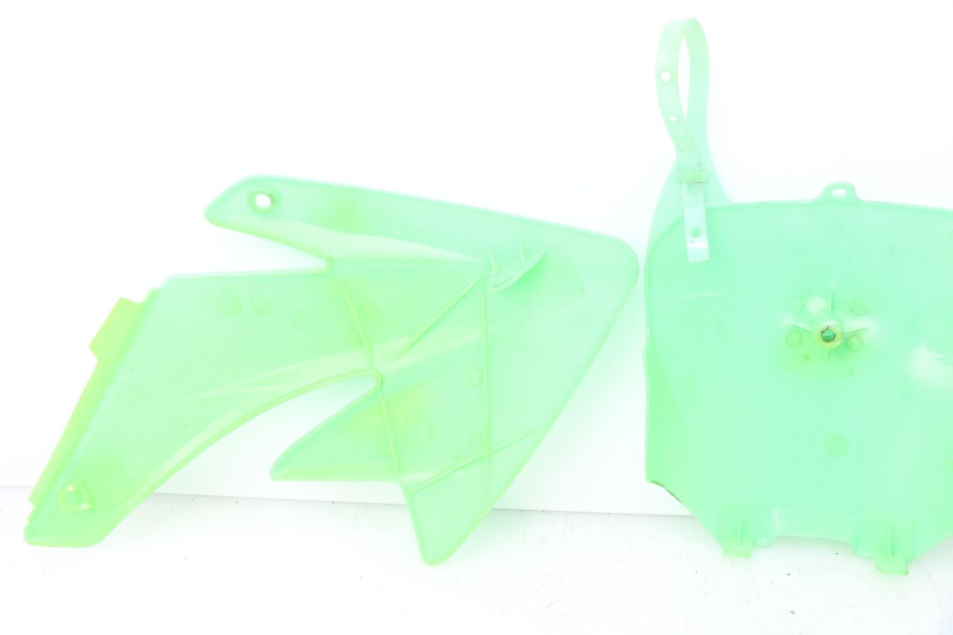 photo de PEŁNY ZESTAW OWIEWEK KAROSERYJNYCH NITRO MOTORS THUNDER 125 - Zbliżenie techniczne