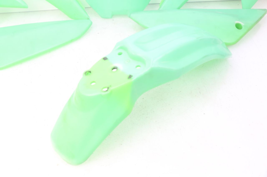 photo de PEŁNY ZESTAW OWIEWEK KAROSERYJNYCH NITRO MOTORS THUNDER 125 - Punkty mocowania