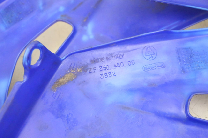 photo de PEŁNY ZESTAW OWIEWEK KAROSERYJNYCH YAMAHA YZ-F YZF 250 (2007 - 2013) - Zbliżenie komponentów