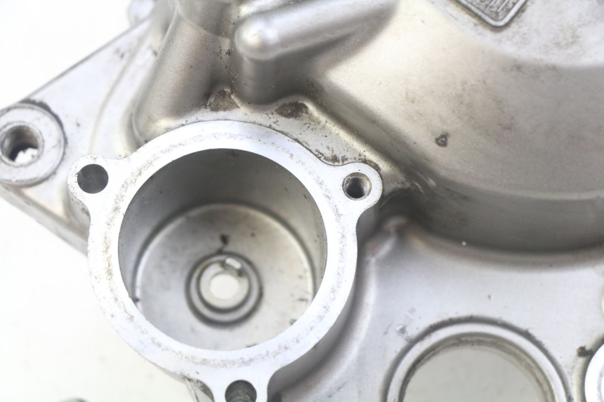 photo de OBUDOWA ZAPŁONU SUZUKI BURGMAN 125 (2007 - 2014) - Stan powierzchni