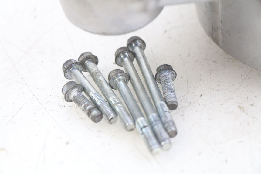 photo de OBUDOWA ZAPŁONU HONDA CM 125 (1983 - 2003) - Stan powierzchni