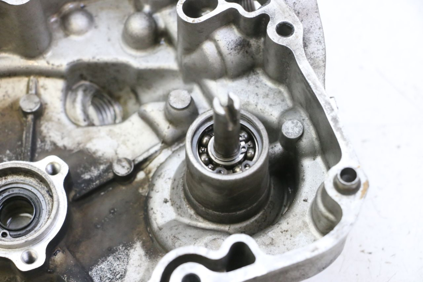 photo de OBUDOWA ZAPŁONU HONDA FES S-WING SWING ABS 125 (2007 - 2015) - Widok ogólny