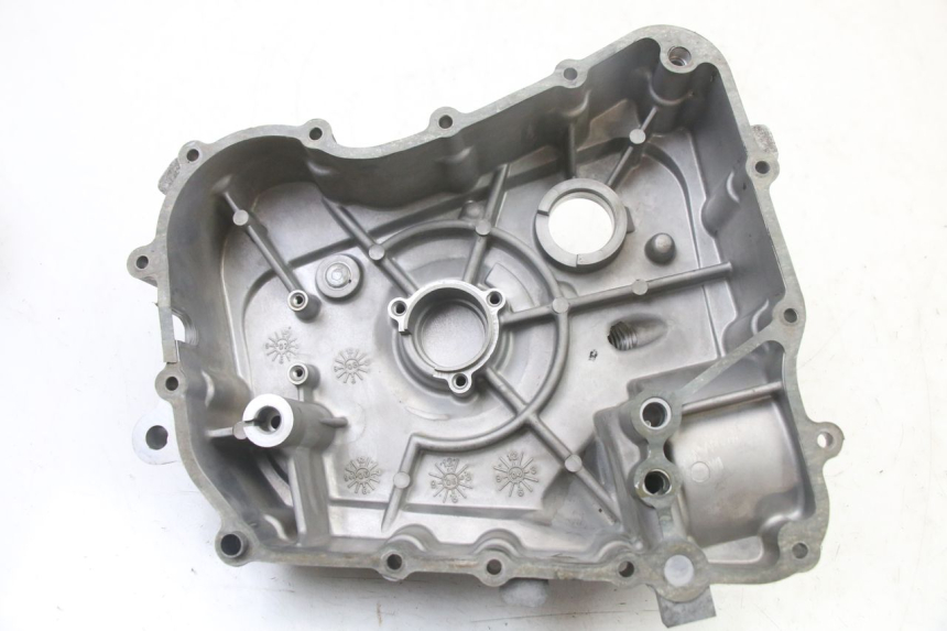 photo de OBUDOWA ZAPŁONU KYMCO XCITING 500 (2007 - 2010) - Stan powierzchni