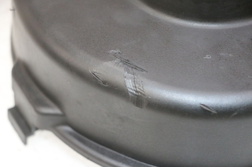 photo de OBUDOWA ZAPŁONU PEUGEOT STREETZONE I 2T 50 (2018 - 2020) - Zbliżenie techniczne