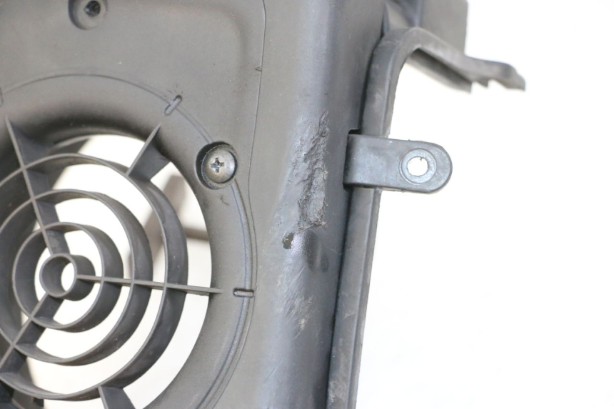 photo de OBUDOWA ZAPŁONU PIAGGIO VESPA LX 150 (2005 - 2013) - Zoom stanu zużycia