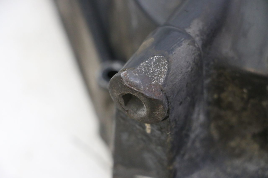 photo de OBUDOWA ZAPŁONU SUZUKI BURGMAN 125 (2015 - 2017) - Szczegół części