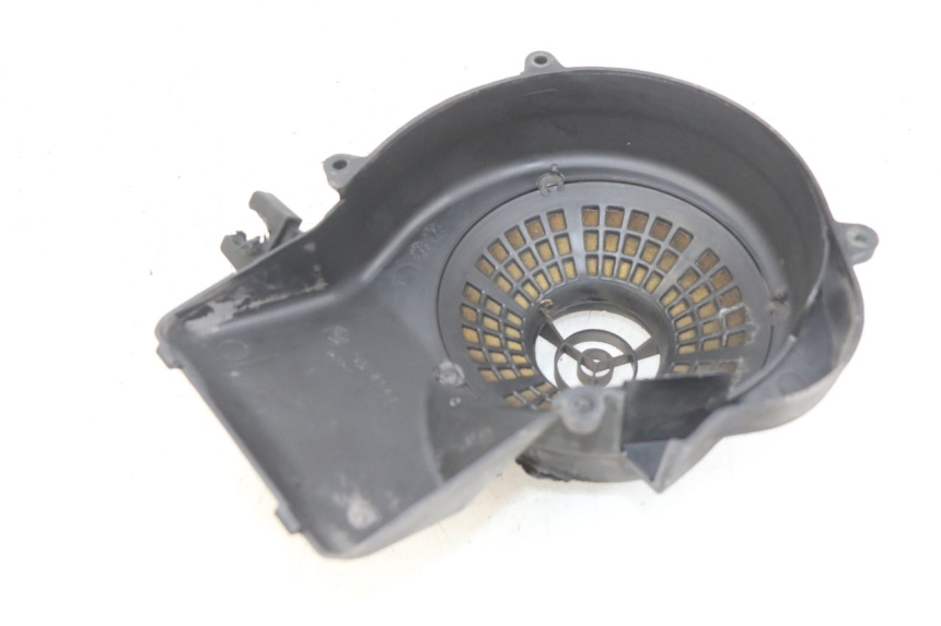 photo de OBUDOWA ZAPŁONU PIAGGIO VESPA PRIMAVERA 2T 50 (2013 - 2018) - Inny kąt widzenia