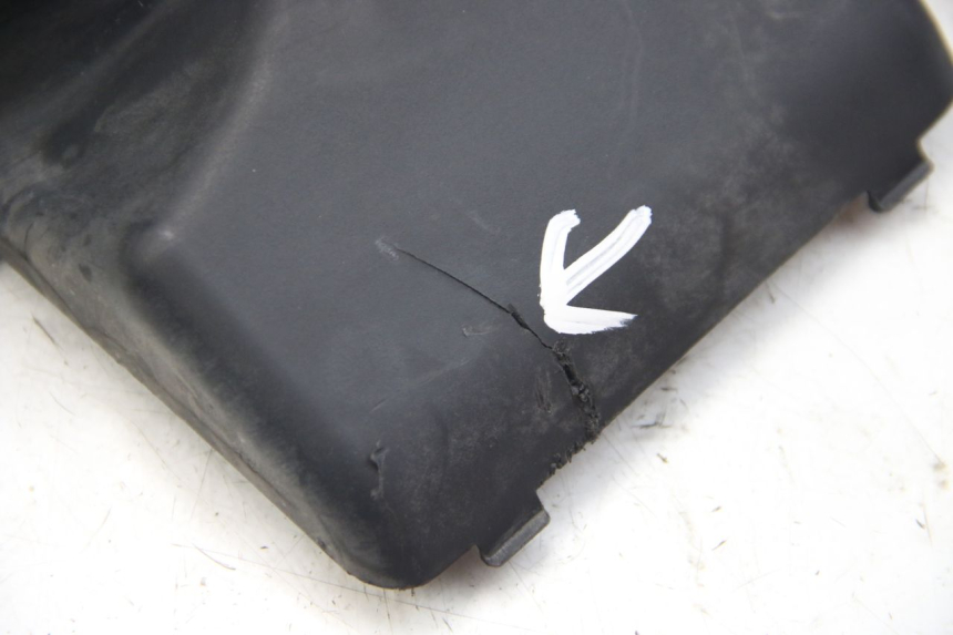 photo de OBUDOWA ZAPŁONU PIAGGIO VESPA S 2T 50 (2007 - 2014) - Inny kąt widzenia