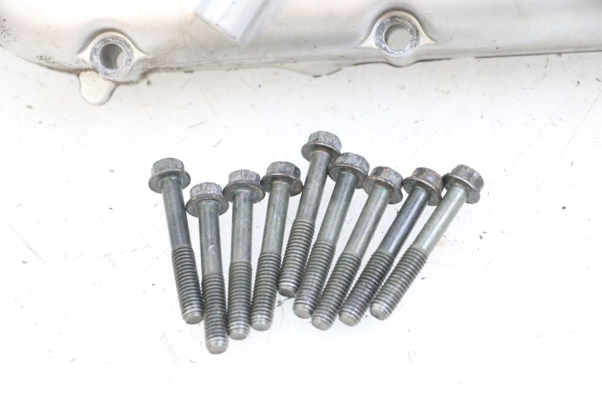 photo de OBUDOWA ZAPŁONU YAMAHA X-MAX XMAX 125 (2010 - 2013) - Punkty mocowania