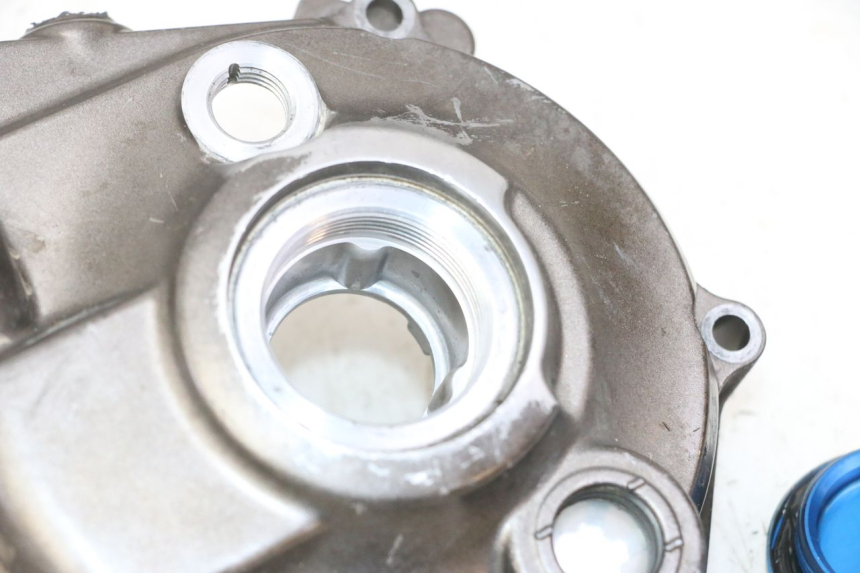 photo de OBUDOWA ZAPŁONU YAMAHA YZ-F YZF 250 (2014 - 2018) - Widok z bliska