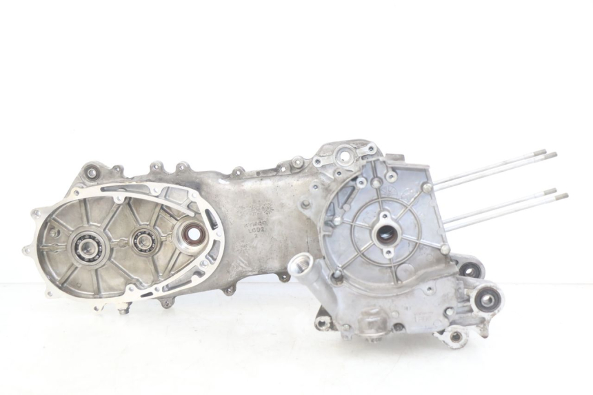 photo de Karter dolny silnika KYMCO AGILITY 16+ 4T 50 (2018 - 2023) - Widok z bliska