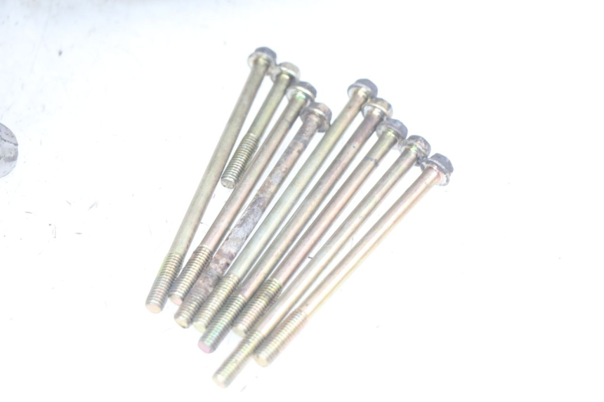 photo de Karter dolny silnika KYMCO AGILITY 4T 50 (2005 - 2018) - Struktura - zbliżenie