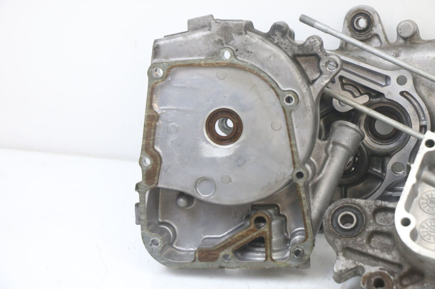 photo de Karter dolny silnika KYMCO AGILITY 4T 50 (2018 - 2022) - Szczegół części