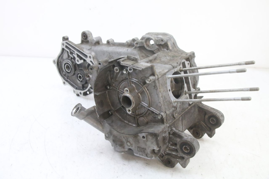 photo de Karter dolny silnika KYMCO AGILITY 4T 50 (2018 - 2022) - Szczegóły charakterystyczne