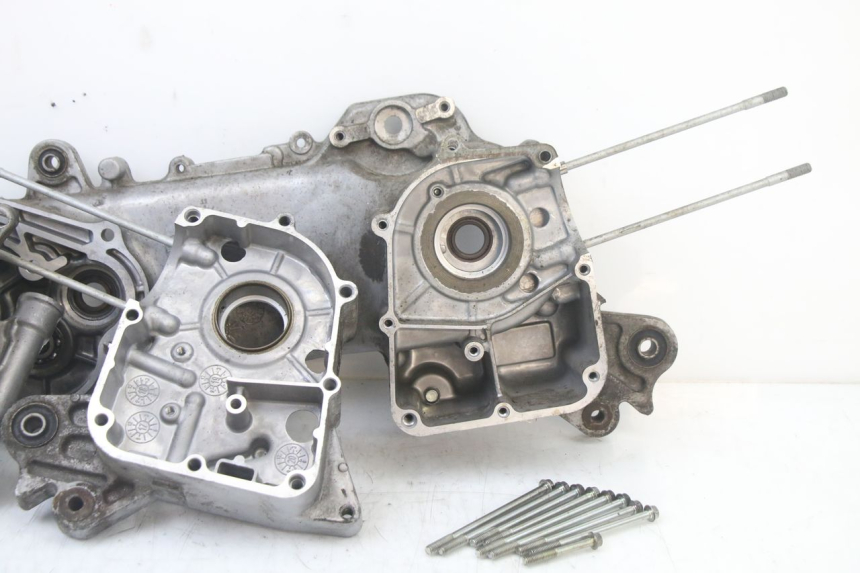 photo de Karter dolny silnika KYMCO AGILITY 4T 50 (2018 - 2022) - Zoom stanu zużycia