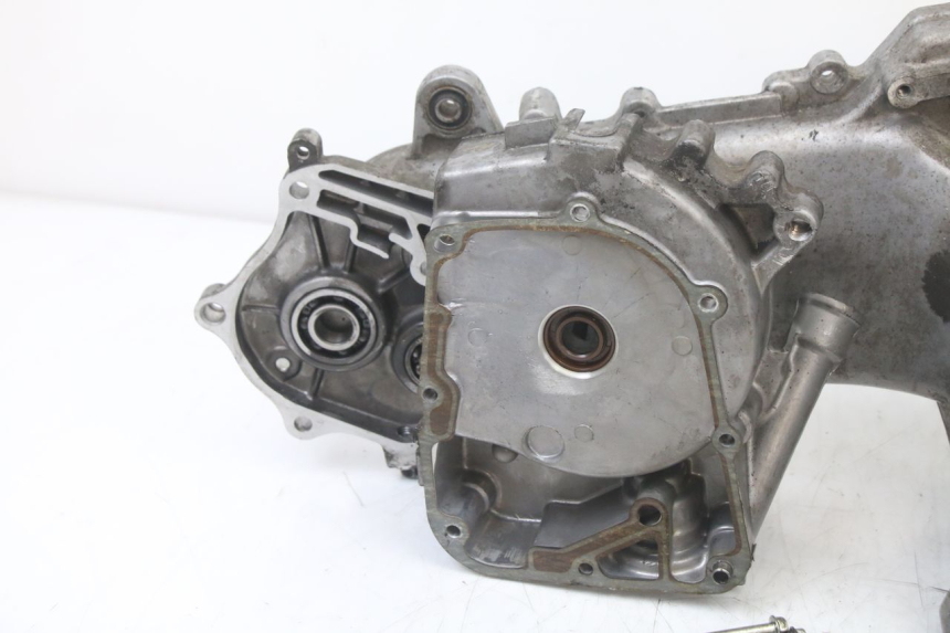 photo de Karter dolny silnika KYMCO AGILITY 4T 50 (2018 - 2022) - Punkty mocowania