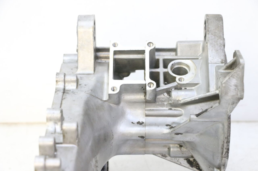 photo de Karter dolny silnika KYMCO AGILITY NAKED RENOUVO 2T 50 (2011 - 2018) - Stan powierzchni