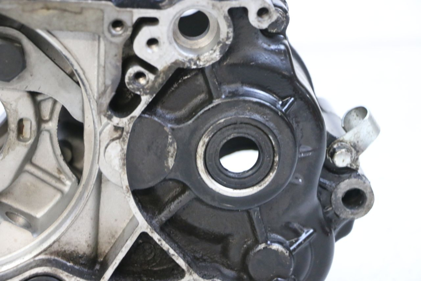 photo de Karter dolny silnika MAG POWER BOMBERS 4T 50 (2016 - 2026) - Struktura - zbliżenie