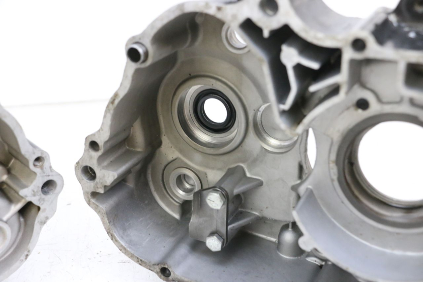 photo de Karter dolny silnika MAG POWER BOMBERS 4T 50 (2016 - 2026) - Widok profilu