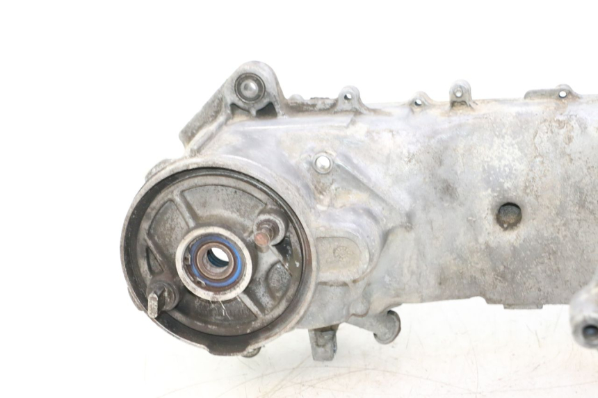photo de DOLNA OBUDOWA SILNIKA MBK BOOSTER SPIRIT 50 (1999 - 2003) - Zoom jakości