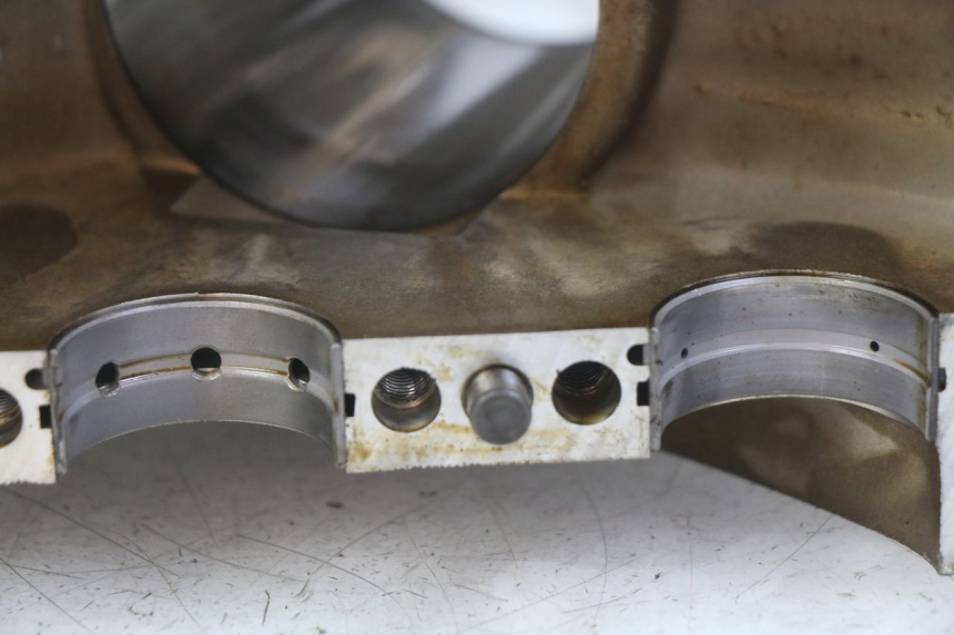 photo de Karter dolny silnika HONDA CBF 500 (2004 - 2007) - Inny kąt widzenia