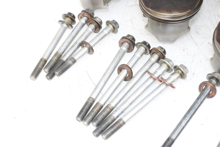 photo de Karter dolny silnika HONDA CBR RR FIREBLADE 900 (1992 - 1994) - Widok ogólny