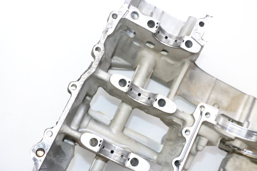 photo de Karter dolny silnika HONDA CBR RR FIREBLADE 900 (1992 - 1994) - Widok z bliska