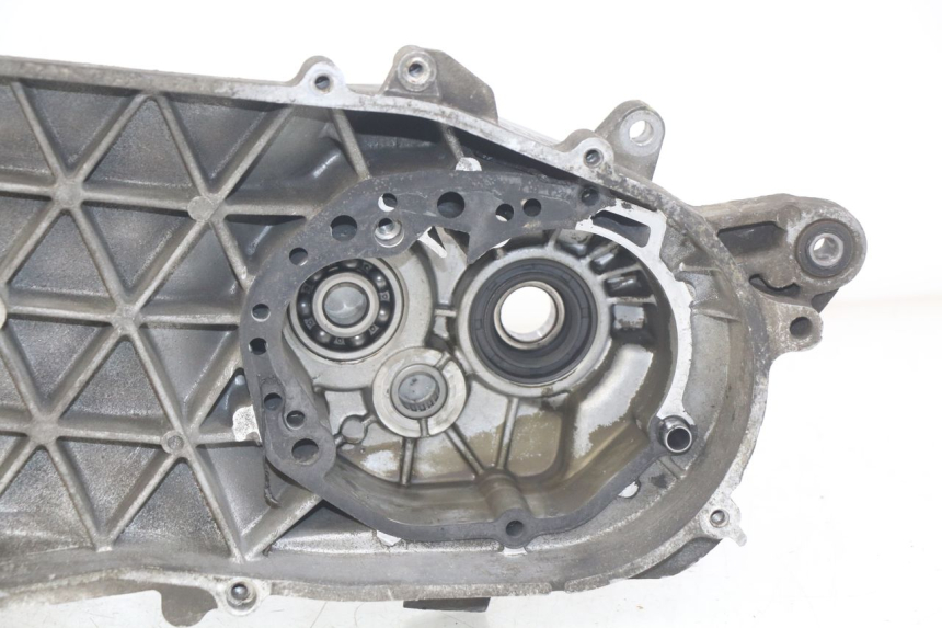 photo de Karter dolny silnika PEUGEOT CITYSTAR 125 (2011 - 2017) - Oznaczenia i referencje