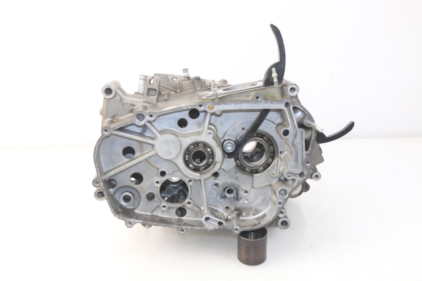 photo de Karter dolny silnika HYOSUNG COMET GTR 125 (2007 - 2014) - Inny kąt widzenia