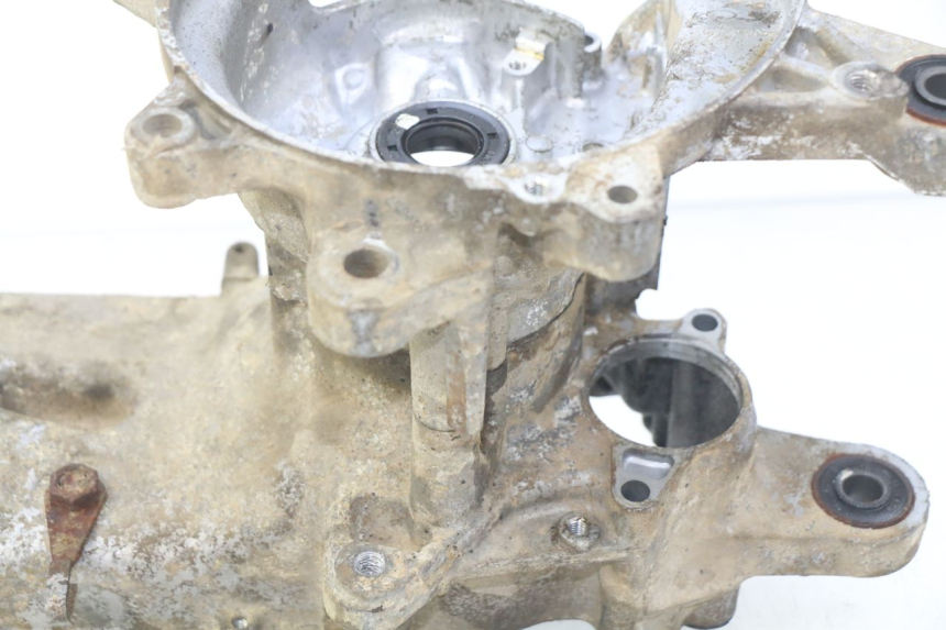 photo de Karter dolny silnika SUZUKI CP 80 (1985 - 1996) - Inny kąt widzenia