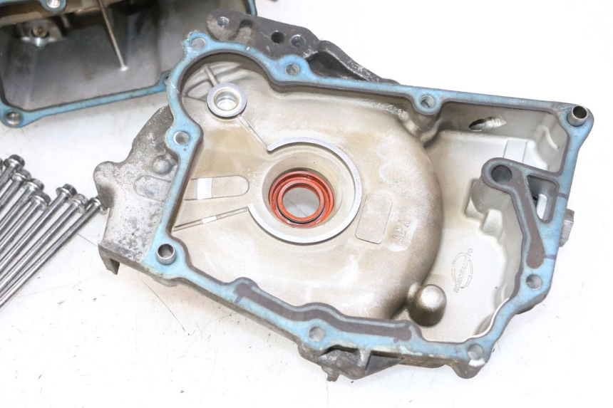 photo de Karter dolny silnika SYM CROX 4T 50 (2016 - 2023) - Zbliżenie techniczne