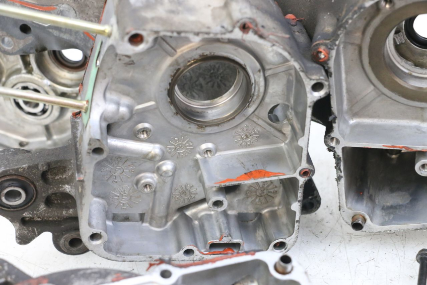 photo de Karter dolny silnika KYMCO DINK 4T 50 (2007 - 2018) - Zoom jakości