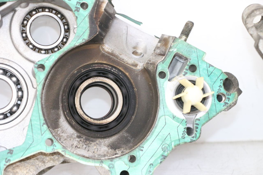 photo de Karter dolny silnika APRILIA ETX 125 (1998 - 2002) - Alternatywny kąt